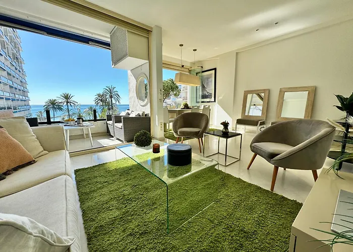 Seafront Skol Center By Eaw Homes شقة